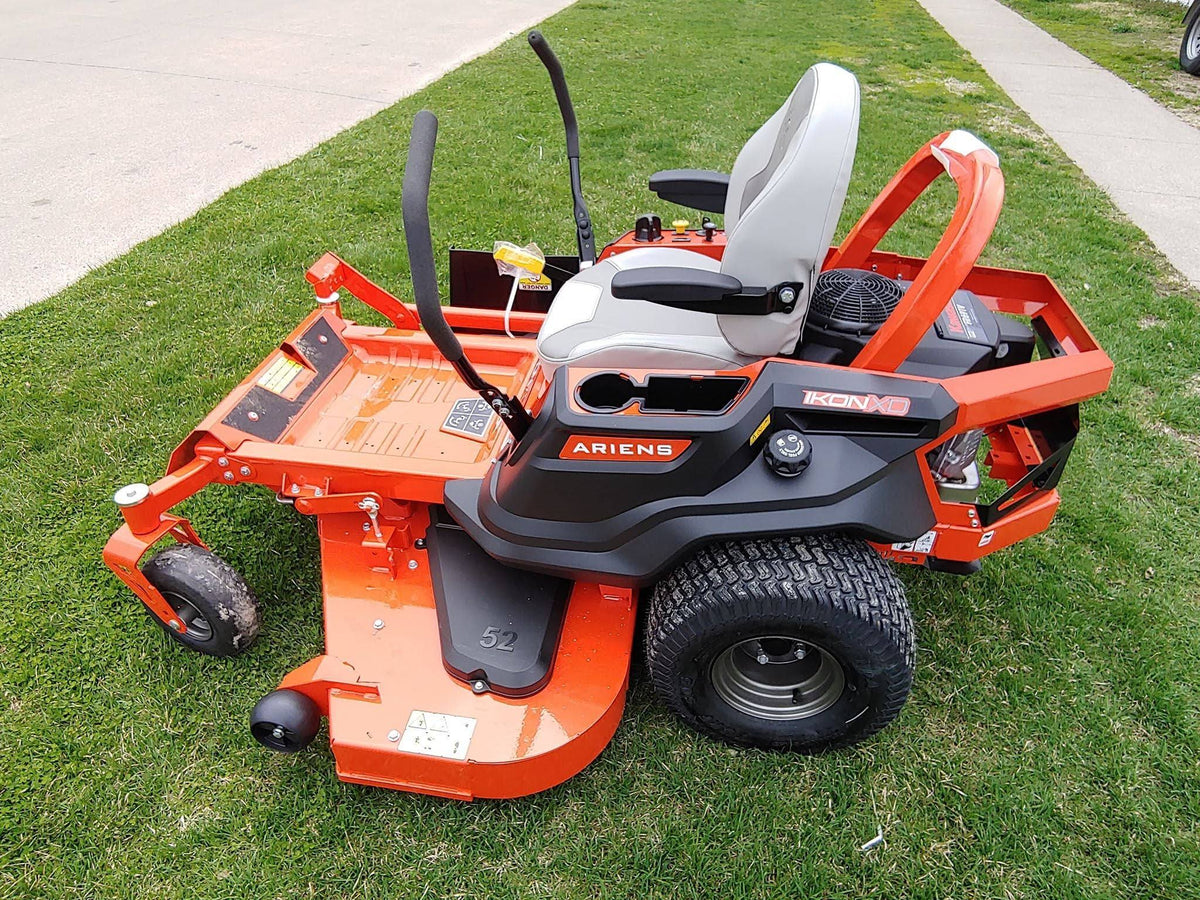 Ariens Ikon 52 inch 23 HP (Kawasaki) Zero Turn Mower 918005